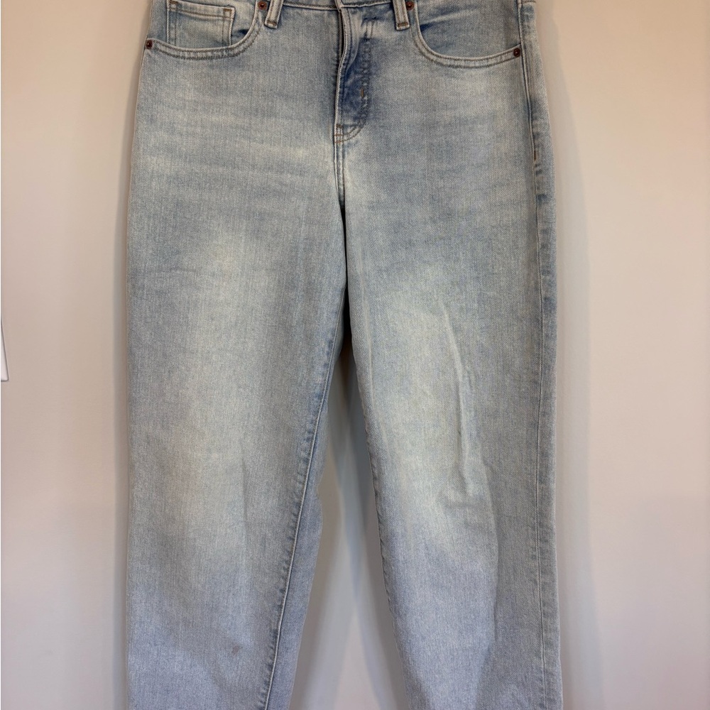 Old Navy Light Wash Women's Jeans - High-Rise OG Loose - Size 6